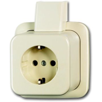 UK 2300 EAPJ WCD RA+PLT OPB AP